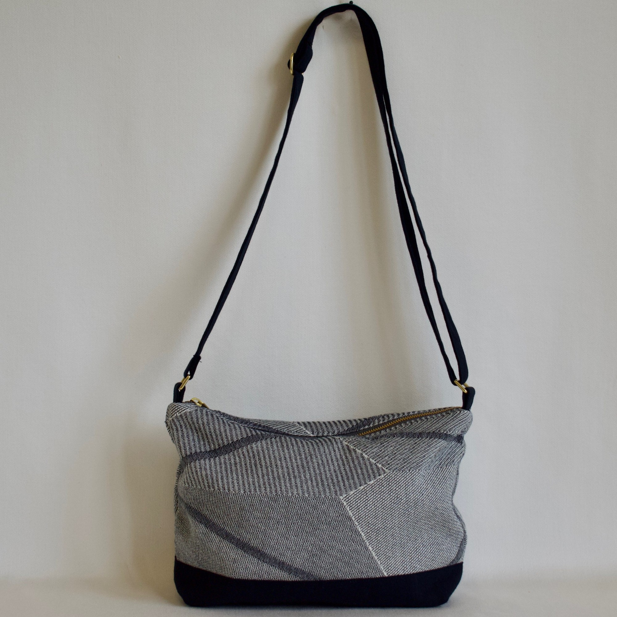 Women's Handbags, Clutches & Purses | Carvela